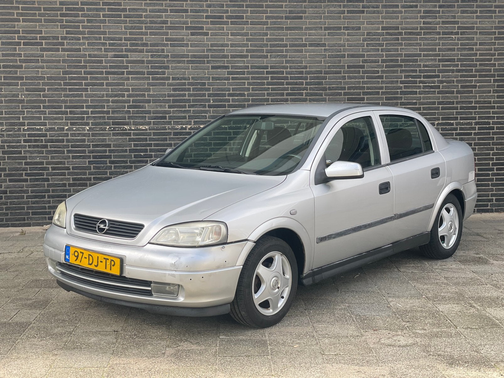 Opel Astra 1.6 Nap✅Nieuwe Apk ✅5 deurs stuurbekrachtiging, Auto's, Voorwielaandrijving, 74 pk, 4 cilinders, Elektrische ramen