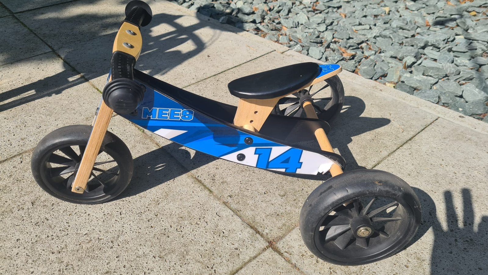 Loopfiets, met bestikkering naam Mees, nr 14, Fietsen en Brommers, Ophalen of Verzenden, Gebruikt, Minder dan 16 inch