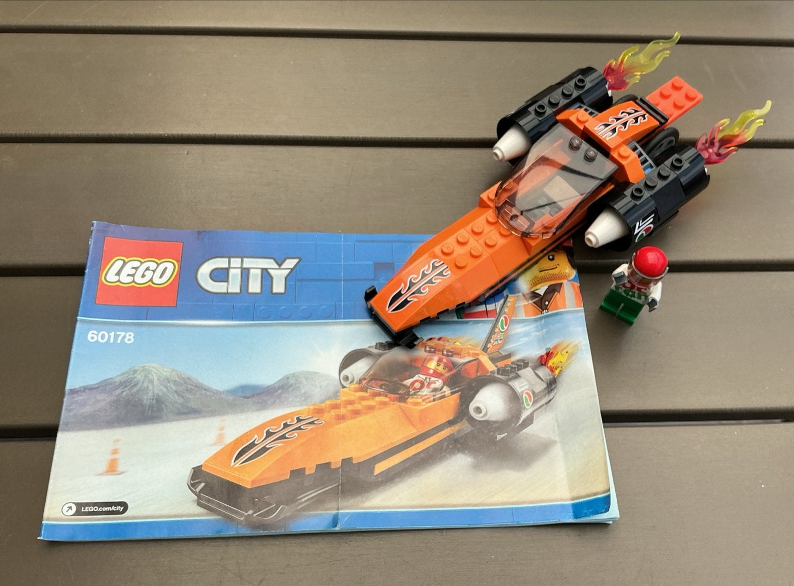 LEGO City 60178 Speed Record Car met minifiguur