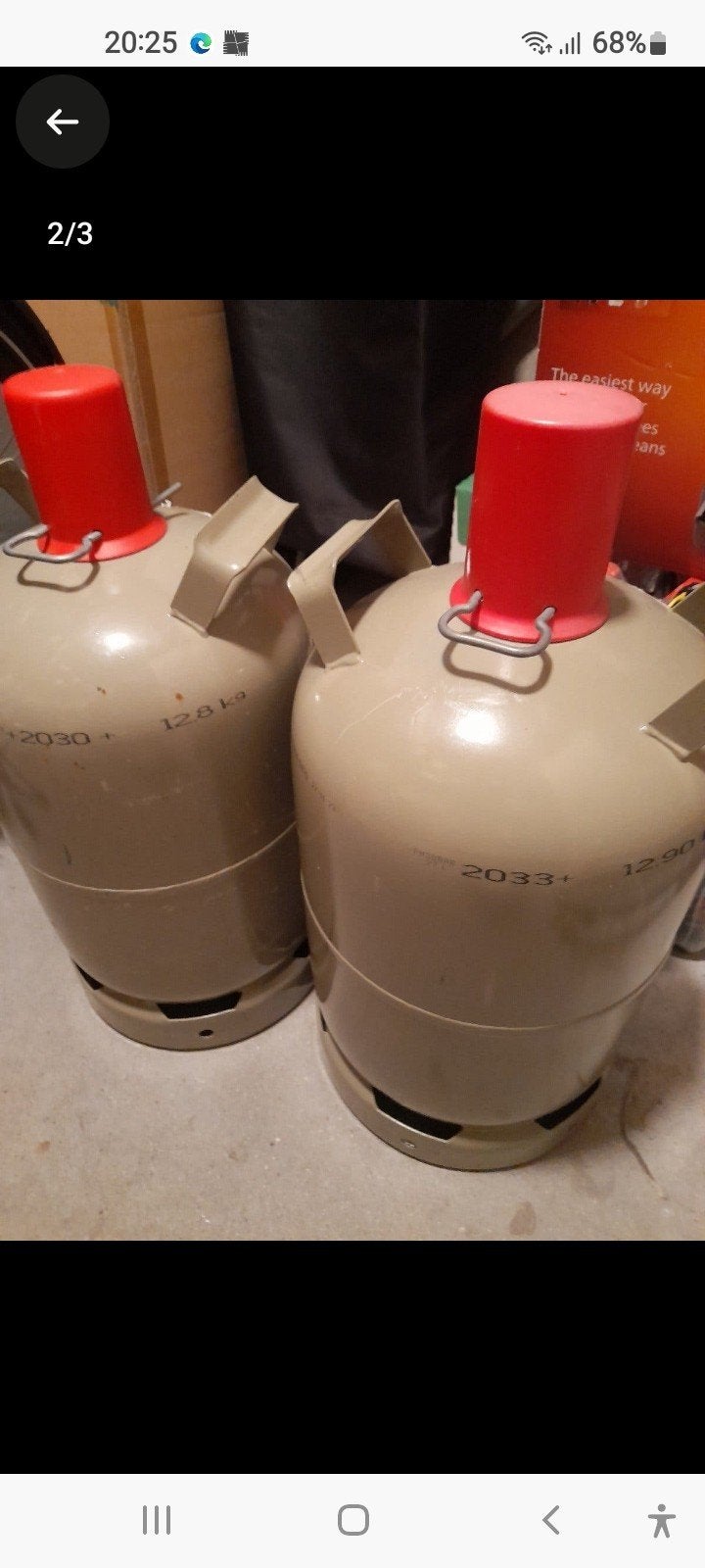 2 volle  a 12,9 kg gekeurde gasflessen, Ophalen