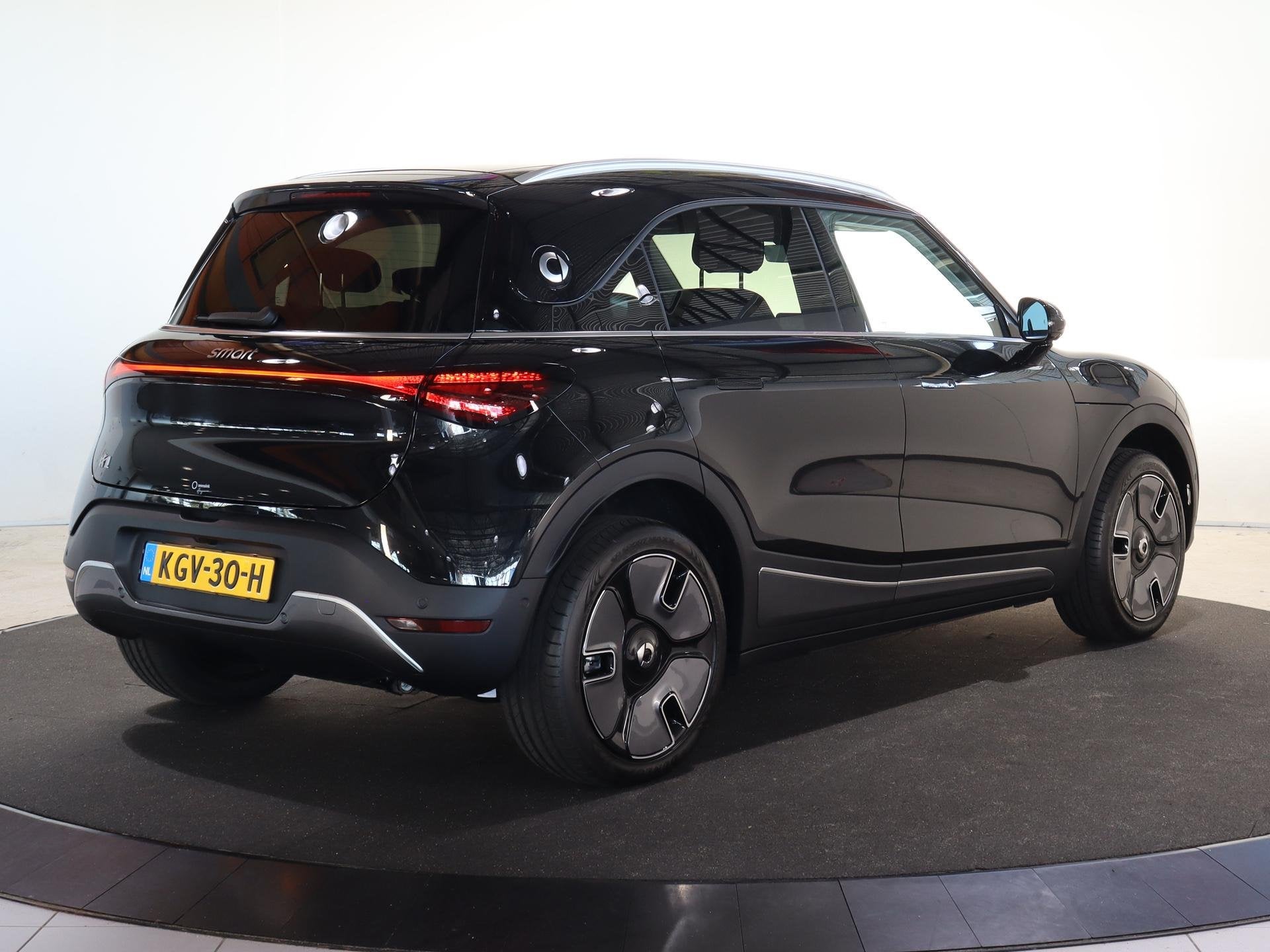 Smart #1 Premium Premium 66 kWh | Warmtepomp | 22 KW laden |, Auto's, Smart, Automaat, Achterwielaandrijving, Zwart, Automatische klimaatregeling