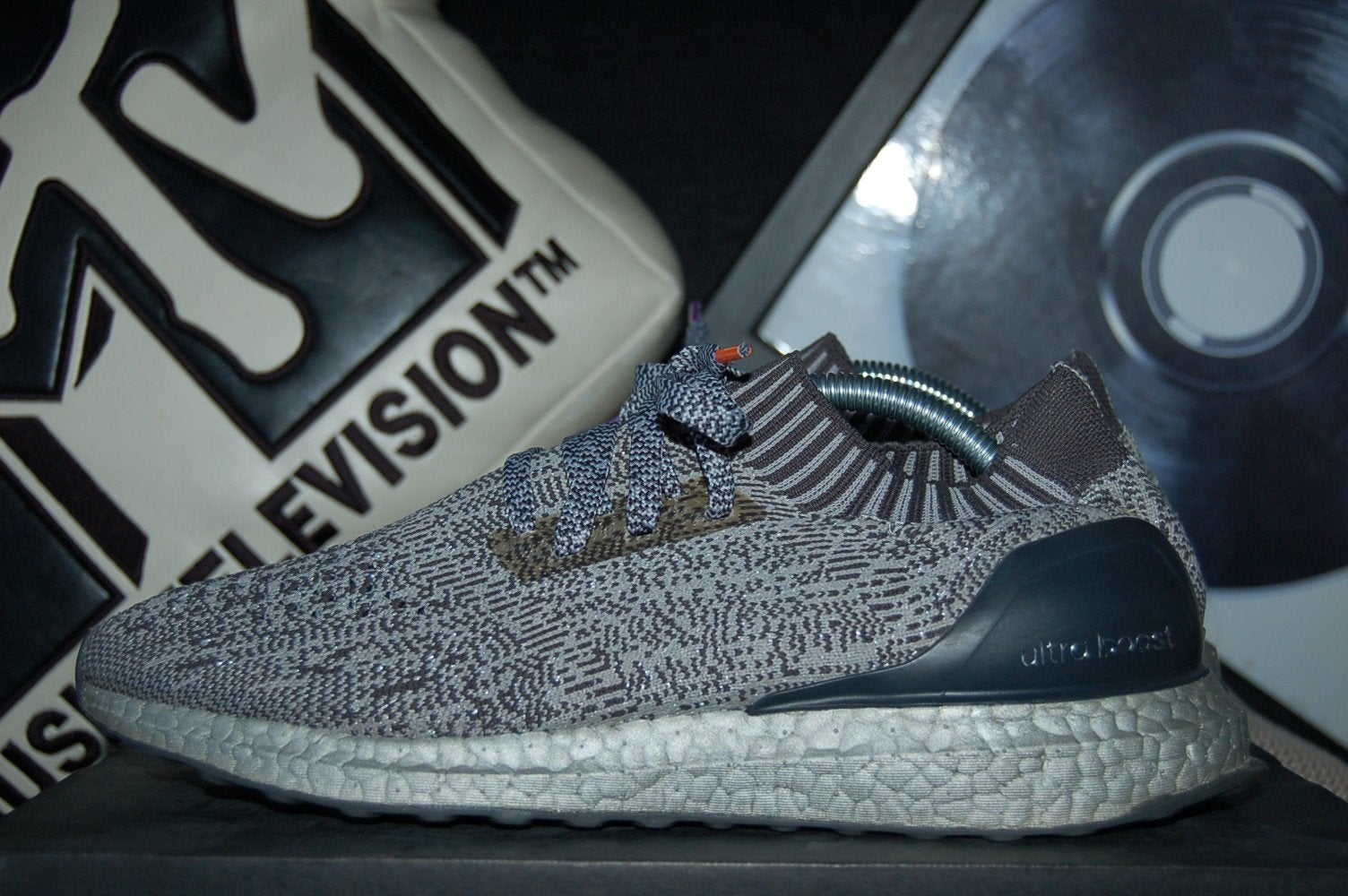 adidas Ultra Boost Uncaged Superbowl Pack maat 42/2.3.-42.5, Overige kleuren, Ophalen of Verzenden, Sneakers of Gympen, Gedragen