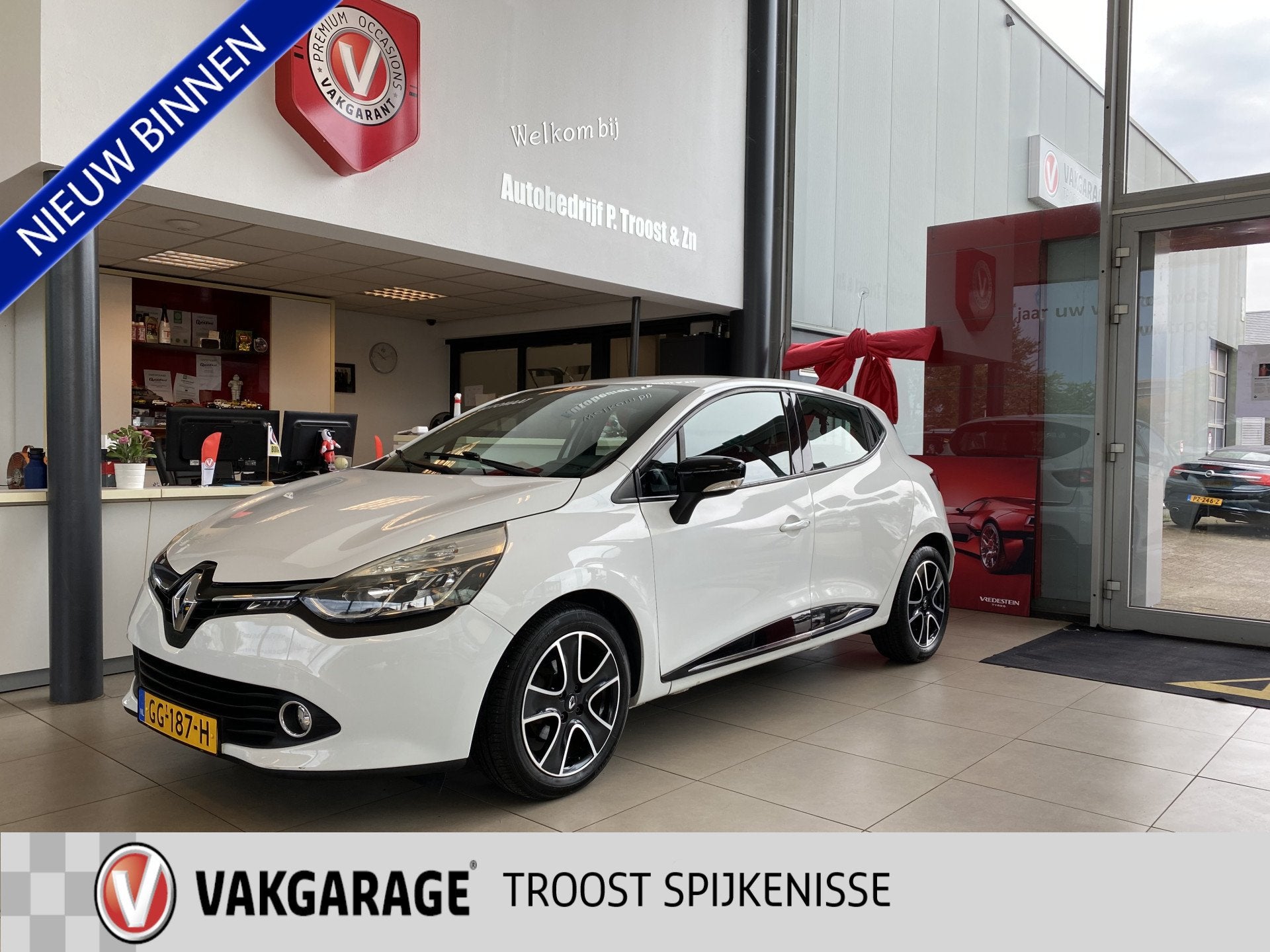 Renault Clio 1.2 ExpressionAutomaat,NavigatieAirco,Cruisecon, Auto's, Renault, Stof, Gebruikt, Electronic Stability Program (ESP)
