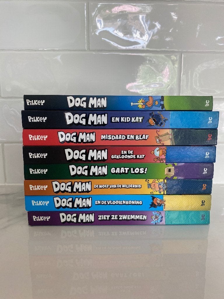 Dog man (8 stuks), Ophalen of Verzenden, Zo goed als nieuw, Dav Pilkey, Cartoons