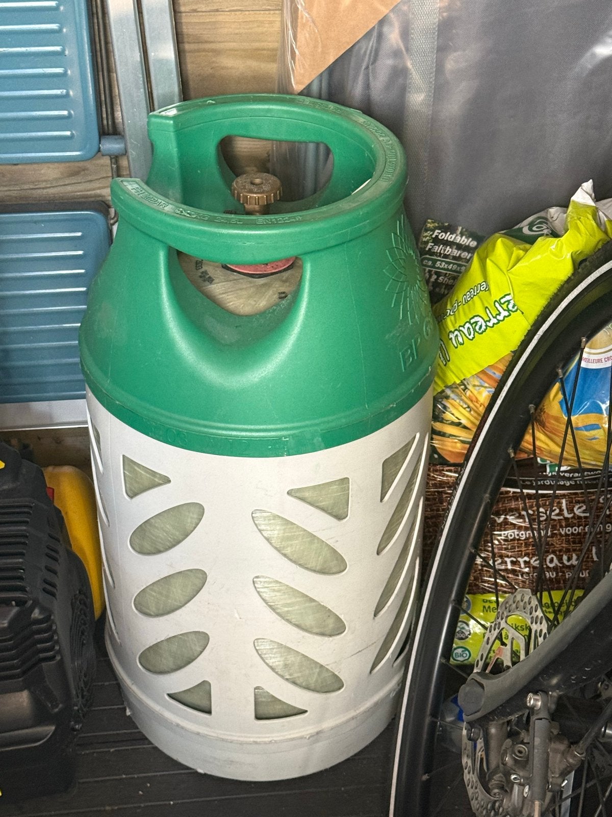 Lichtgewicht gasfles voor caravan, camper of tuin, Ophalen, Gebruikt
