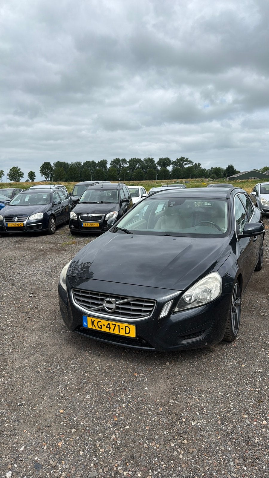 Volvo V60 D4 163pk Start/stop 2013 Grijs, Auto's, Volvo, Voorwielaandrijving, 1984 cc, 163 pk, Te koop