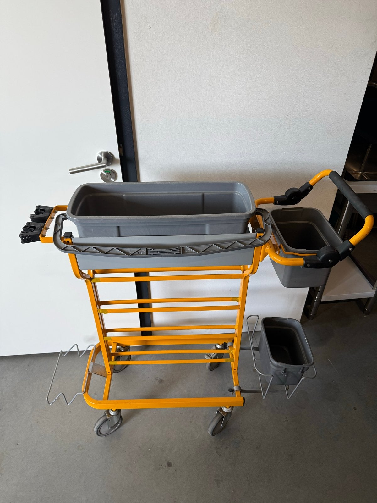 Vikan ErgoClean Professionele Schoonmaakwagen, Huis en Inrichting, Schoonmaakartikelen, Ophalen, Dweilemmer, -bak, of -wagen