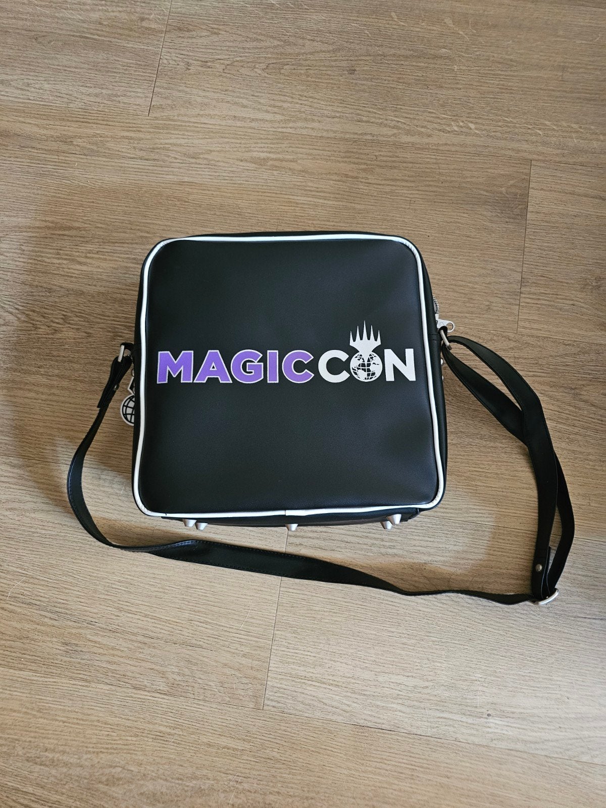 Black Lotus VIP exclusieve tas Magiccon Amsterdam 2026, Ophalen of Verzenden, Nieuw