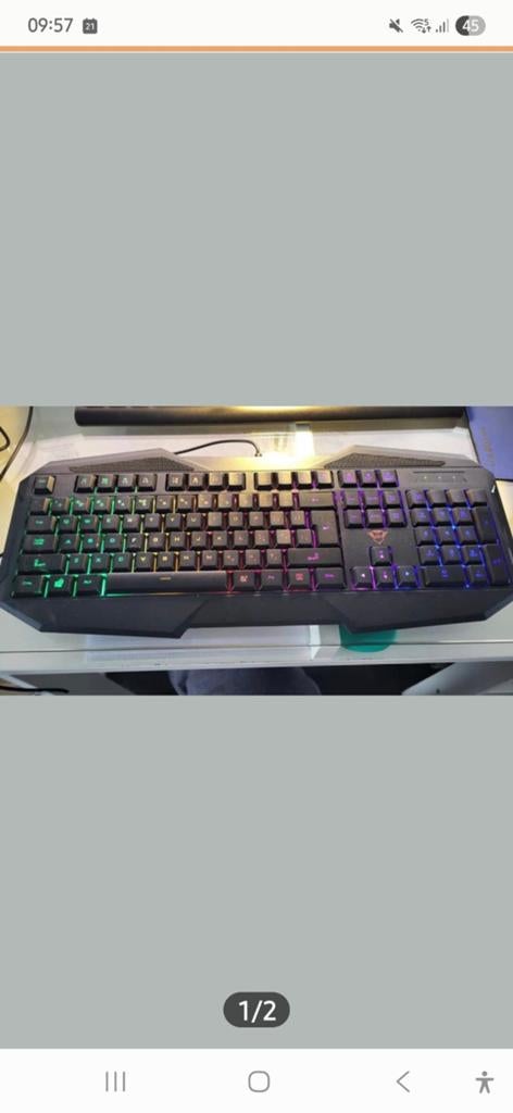 Trust Avonn GXT 830-RW Gaming Toetsenbord, Computers en Software, Ophalen, Gebruikt, Trust, Qwerty