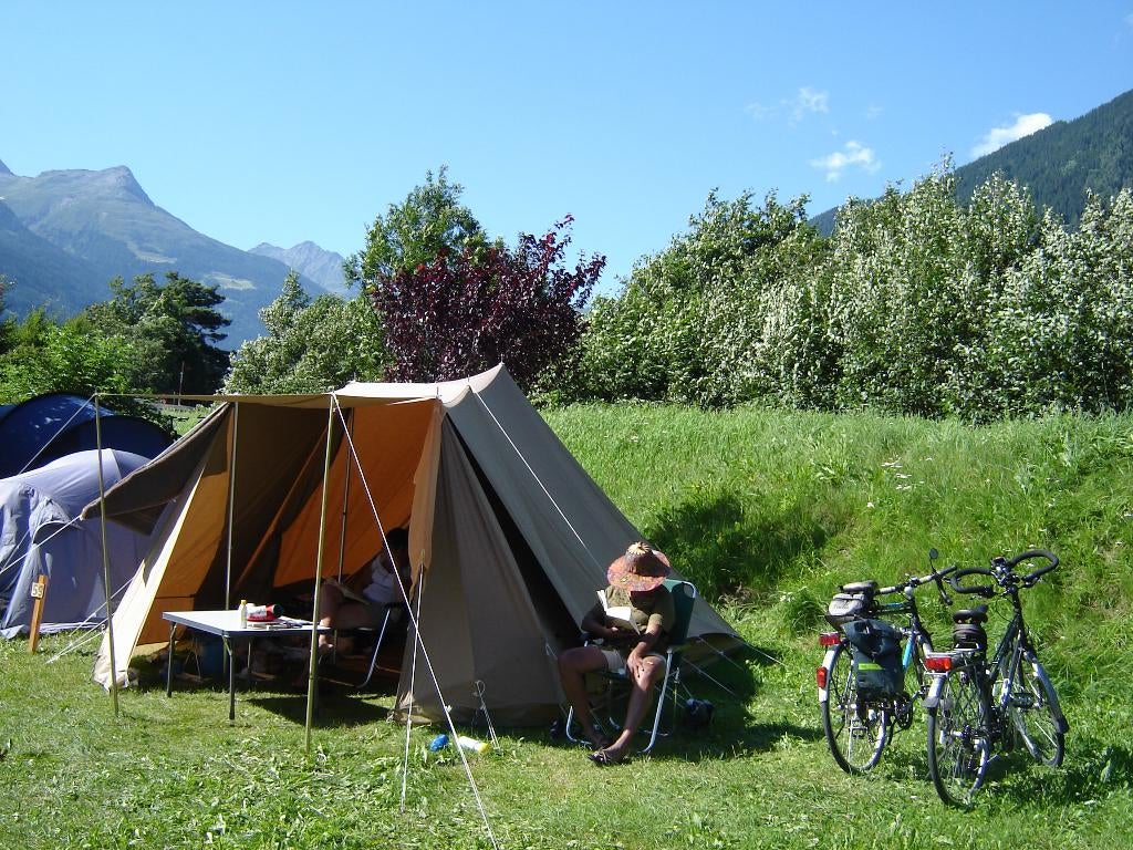 Esvo Huron gezinstent, Caravans en Kamperen, Ophalen, Gebruikt, Tot en met 4