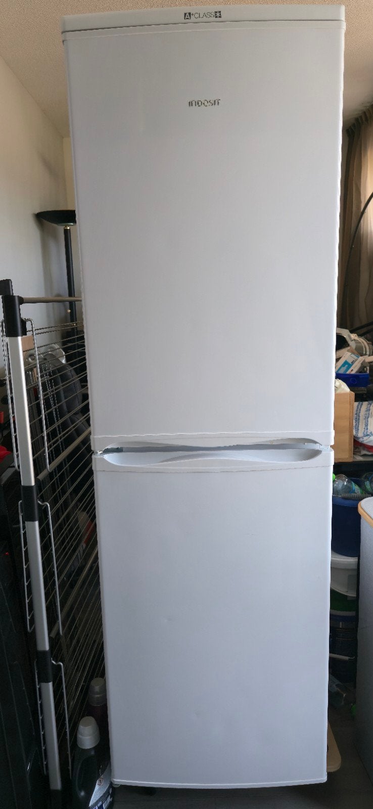 Indesit Koel-vriescombinatie A+ Class - Goede Staat, Ophalen, 200 liter of meer, Met aparte vriezer, 160 cm of meer