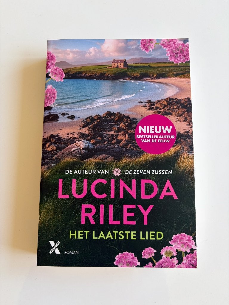 Lucinda Riley - Het laatste lied, Lucinda Riley, Ophalen of Verzenden, Zo goed als nieuw, Nederland
