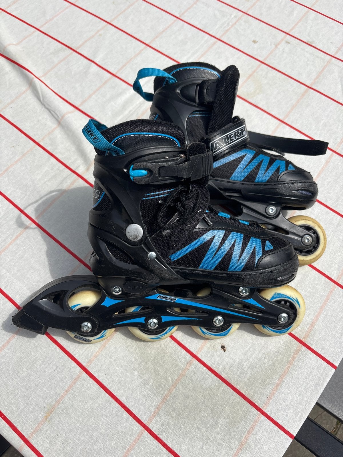 Alert skates - maat 31-34, Kinderen, Inline skates 4 wielen, Ophalen, Overige merken