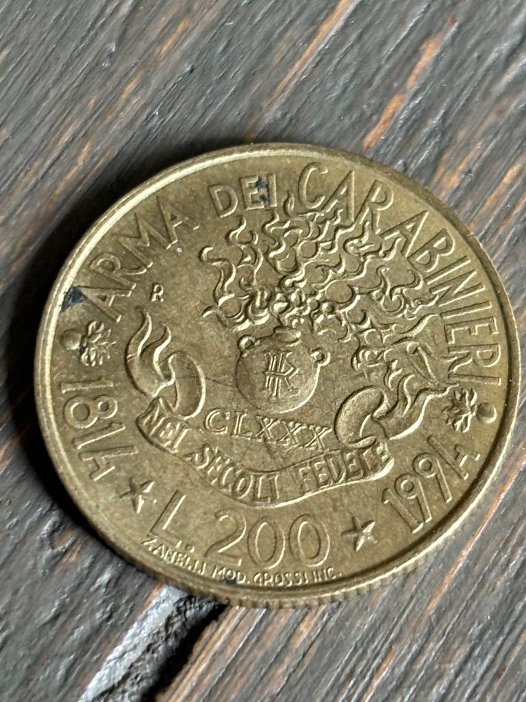 200 Lire 1994 Italie, Postzegels en Munten, Munten | Europa | Niet-Euromunten, Ophalen of Verzenden, Italië, Losse munt