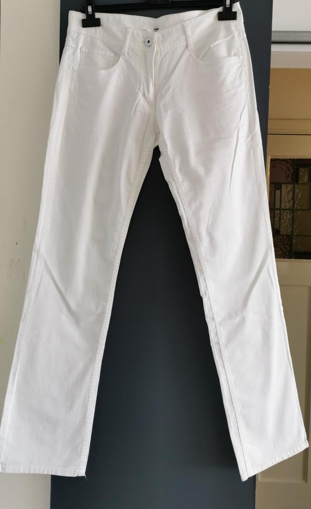 H&M broek met borduursel en strassteentjes mt. 40, Kleding | Dames, Spijkerbroeken en Jeans, H&M, Verzenden, Wit, Zo goed als nieuw