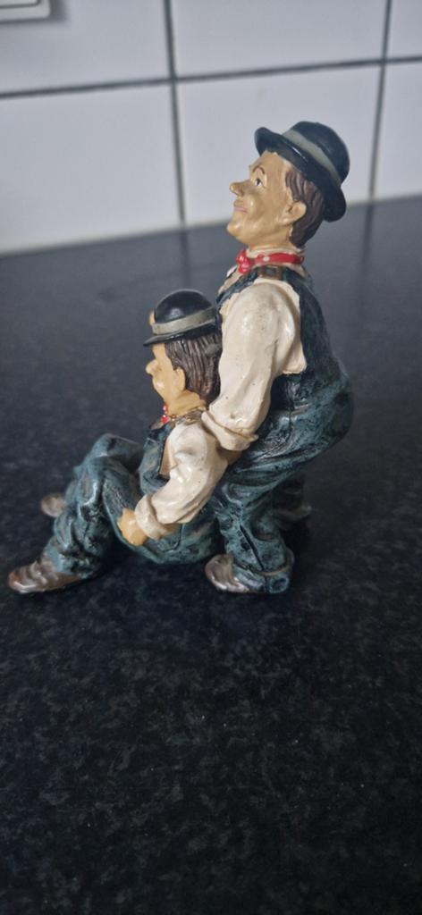 Laurel en Hardy ( stenen beeldje), Verzamelen, Beelden en Beeldjes, Ophalen, Zo goed als nieuw, Dier