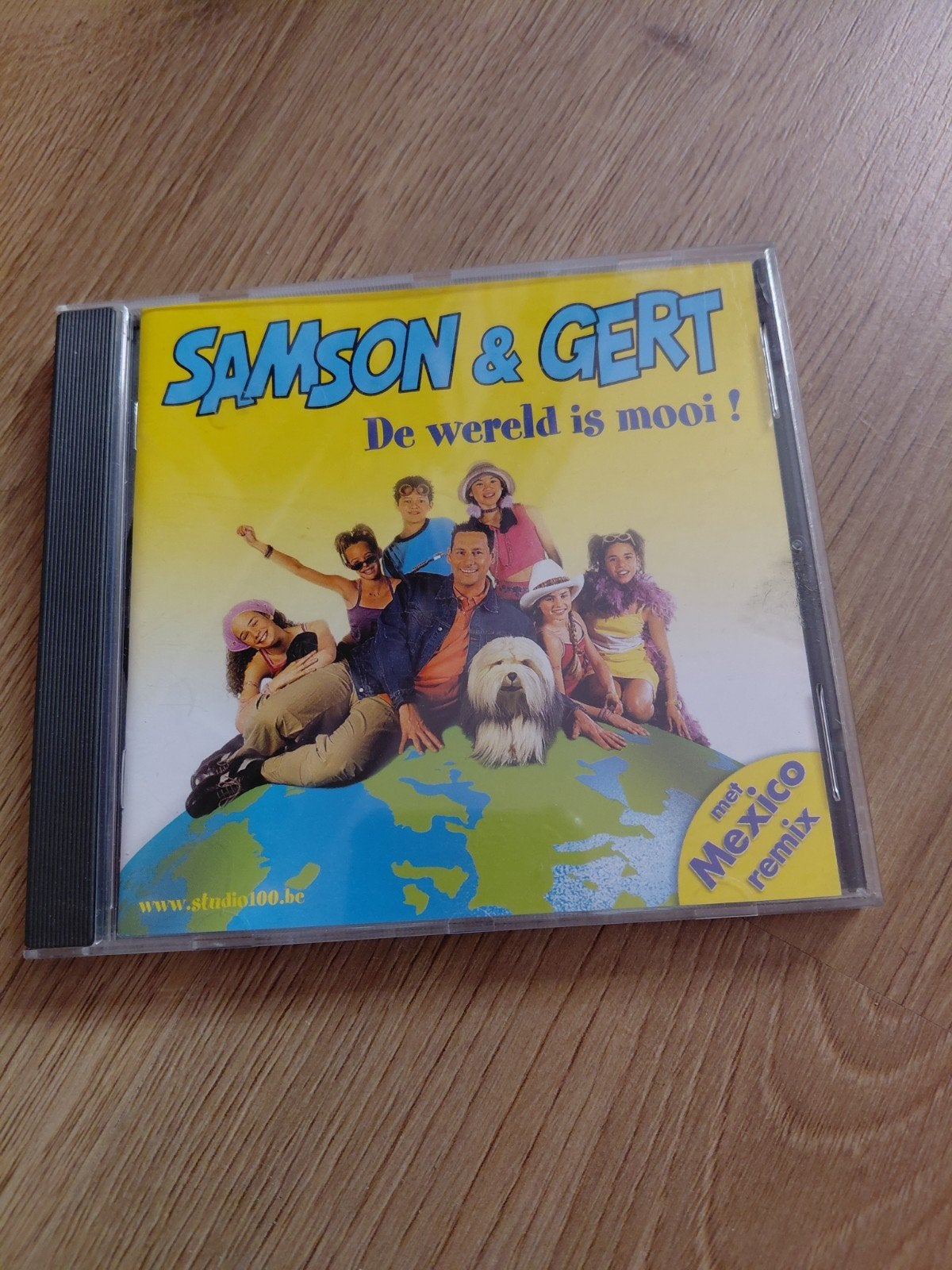 Samson & Gert - De Wereld Is Mooi cd., Cd's en Dvd's, Ophalen of Verzenden, Gebruikt, Album, Muziek