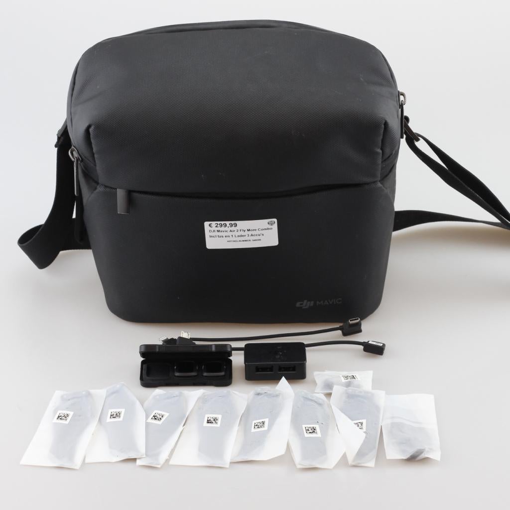 DJI Mavic Air 2 Fly More Combo Incl tas en 1 Lader 3 Accu's, DJI, Zo goed als nieuw, Inform@dji.com, DJI Sky City
No. 55 Xianyuan Road
Nanshan District, Shenzhen
China