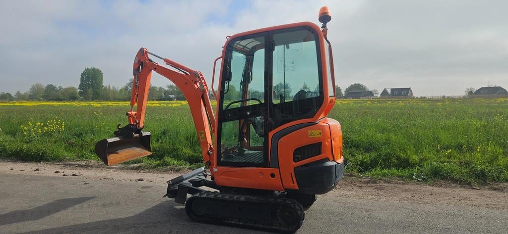 Kubota KX016-4 (bj 2017), Zakelijke goederen, Machines en Bouw | Kranen en Graafmachines, Graafmachine