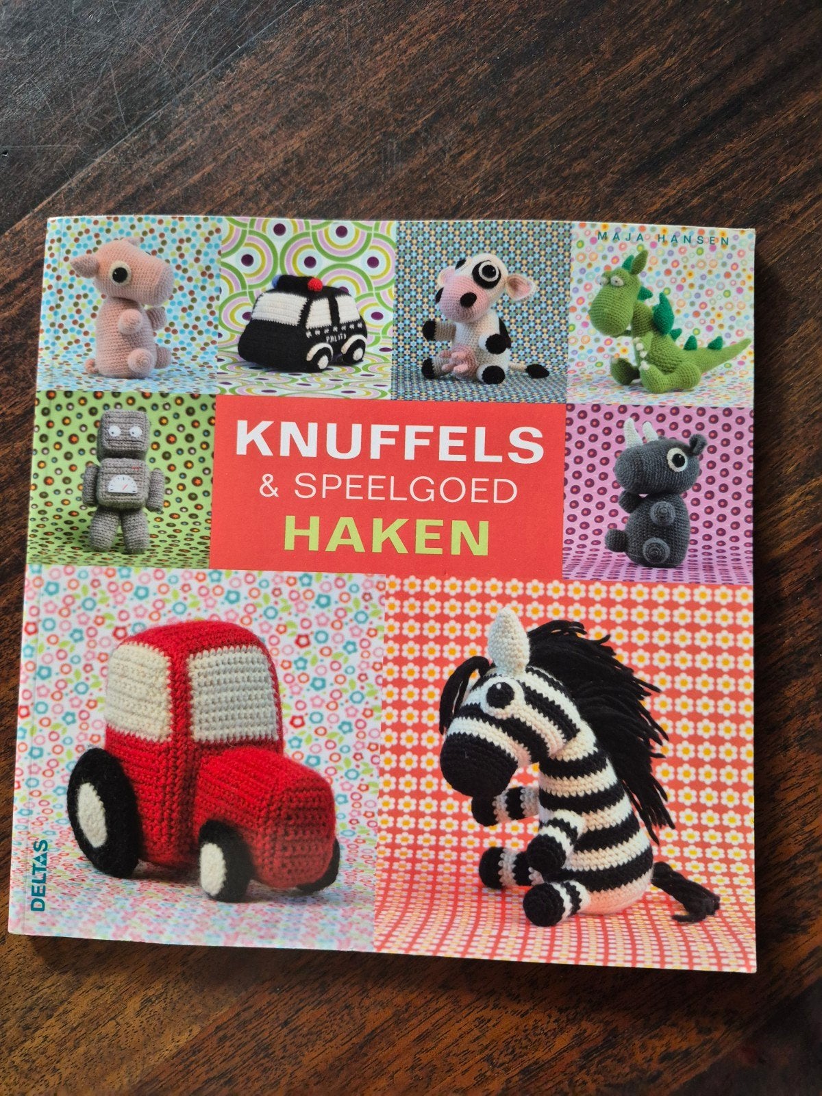 Knuffels en speelgoed haken, Ophalen of Verzenden, Zo goed als nieuw, Haken, Patroon of Boek