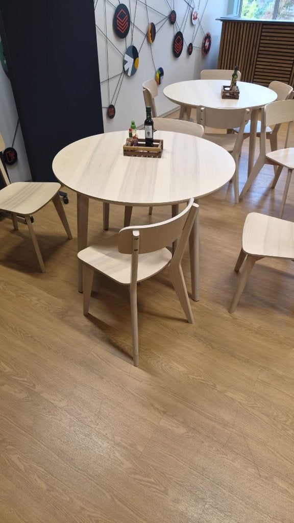 4x IKEA Lisabo eettafel met 4 stoelen  CS27358, Ophalen, Overige materialen, Gebruikt, Rond