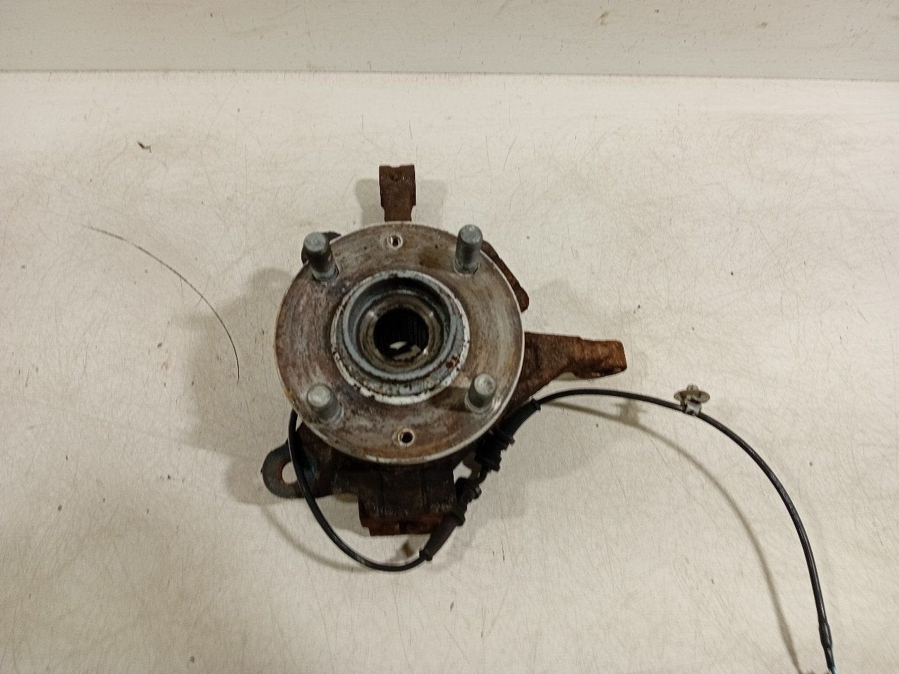 Wielnaaf links voor Hyundai i10, Onderdelen@venauto.nl, Van der Ven Autorecycling B.V., Gebruikt, Ettenseweg 76, 4706 PB Roosendaal, The Netherlands