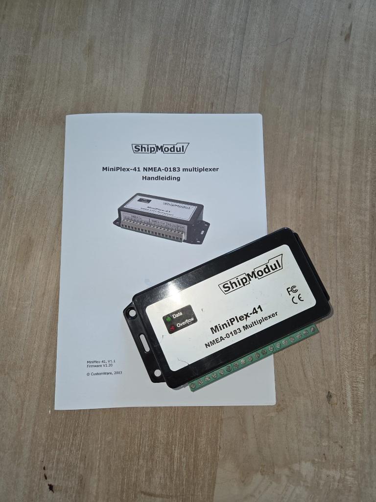ShipModul NMEA Multiplexer MiniPlex-41 V1.20 + handleiding, Watersport en Boten, Ophalen of Verzenden, Gebruikt, Kabel of Apparatuur
