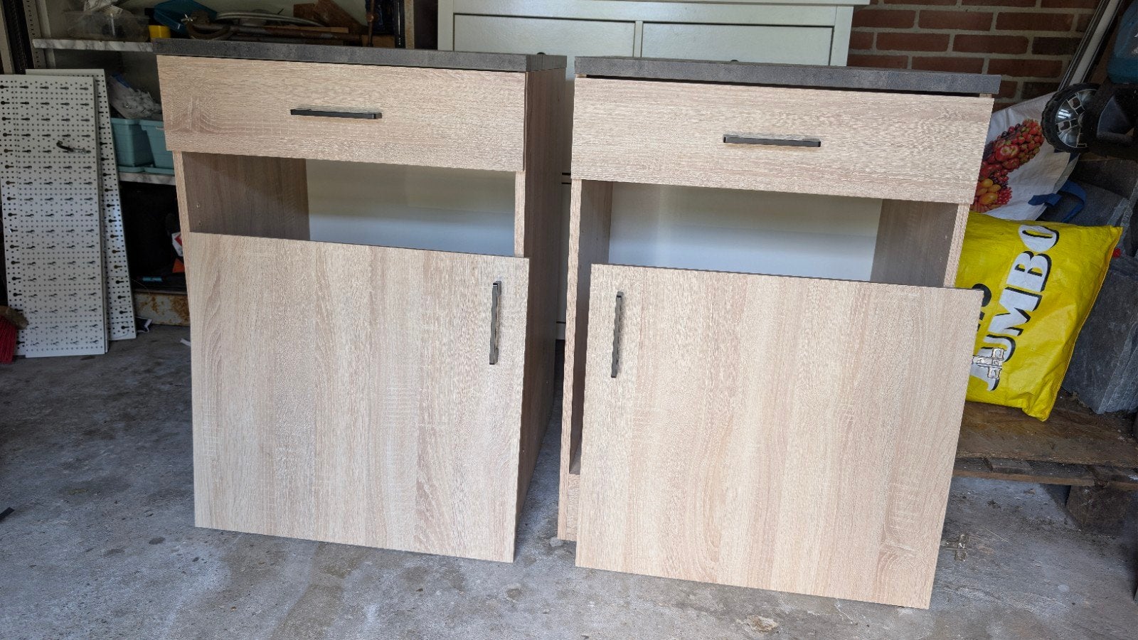 2x onderkastjes met lade en deurtje, Ophalen, Gebruikt