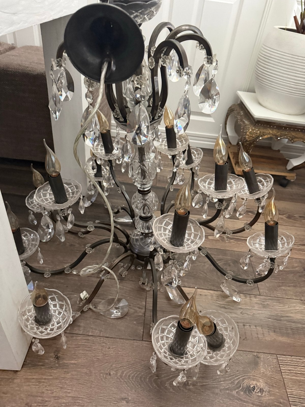 Prachtige kroonluchter met kristallen en 12 armen, Huis en Inrichting, Ophalen, E27 (groot), Swarovski, Glas