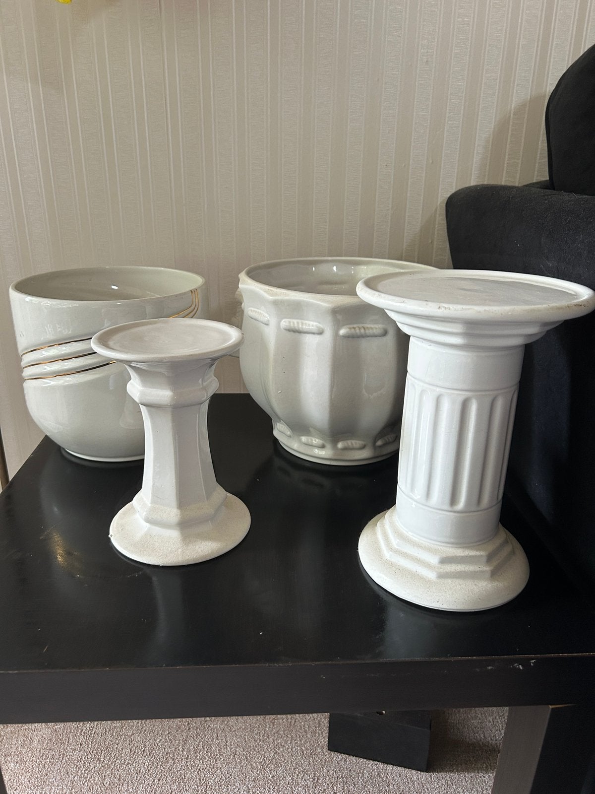 Witte ( en blauwe) sierpotten met zuiltjes, Tuin en Terras, Ophalen, Kunststof, Rond, Zo goed als nieuw