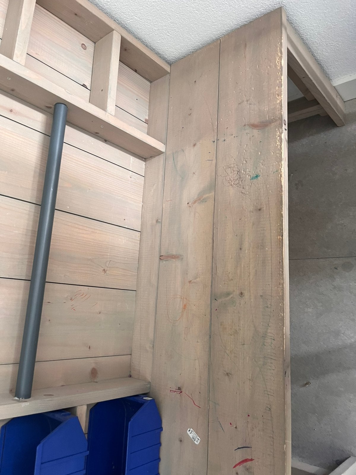 Steigerhouten kinder werkbank, Ophalen, Zo goed als nieuw