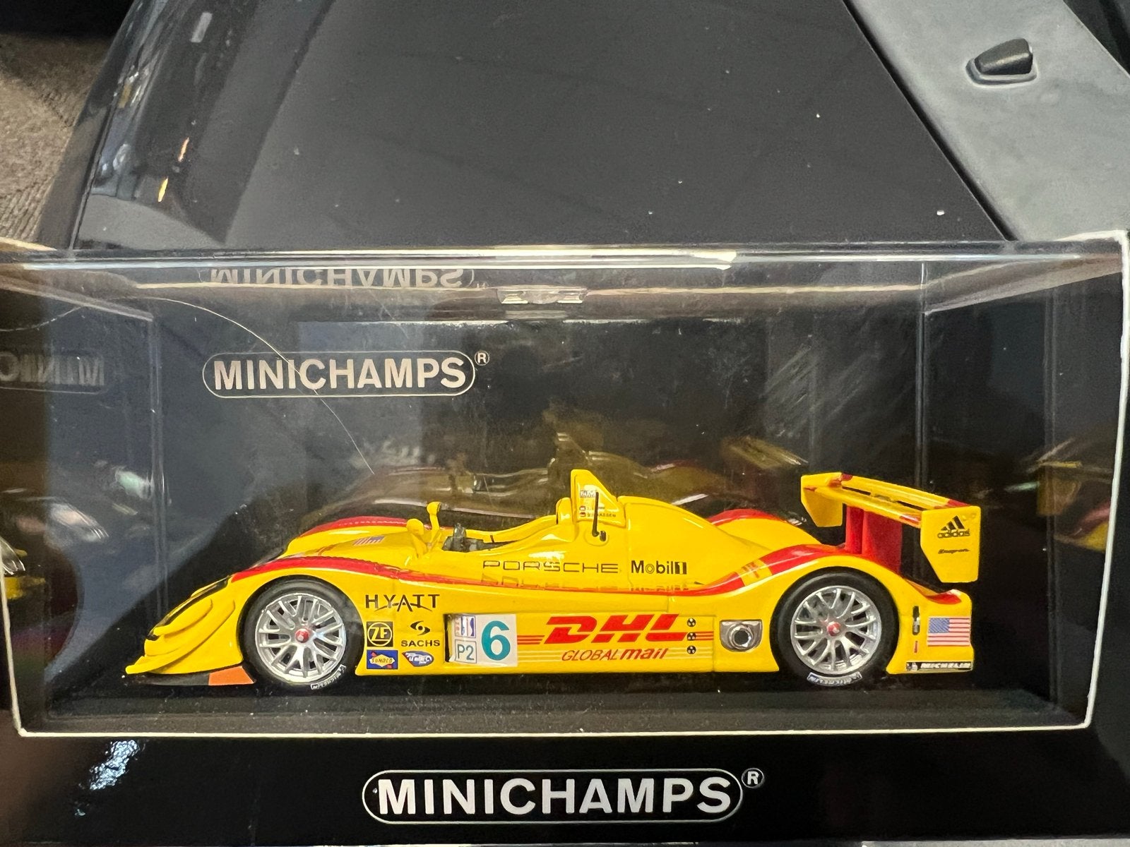 Minichamps Porsche RS Spyder DHL 1:43, Ophalen of Verzenden, Zo goed als nieuw, Auto, Overige merken