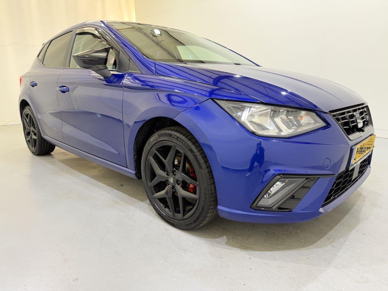 SEAT Ibiza HB 1.0 TSI FR Business Intense (bj 2017), Blauw, Handgeschakeld, Service@seat.de, 999 cc