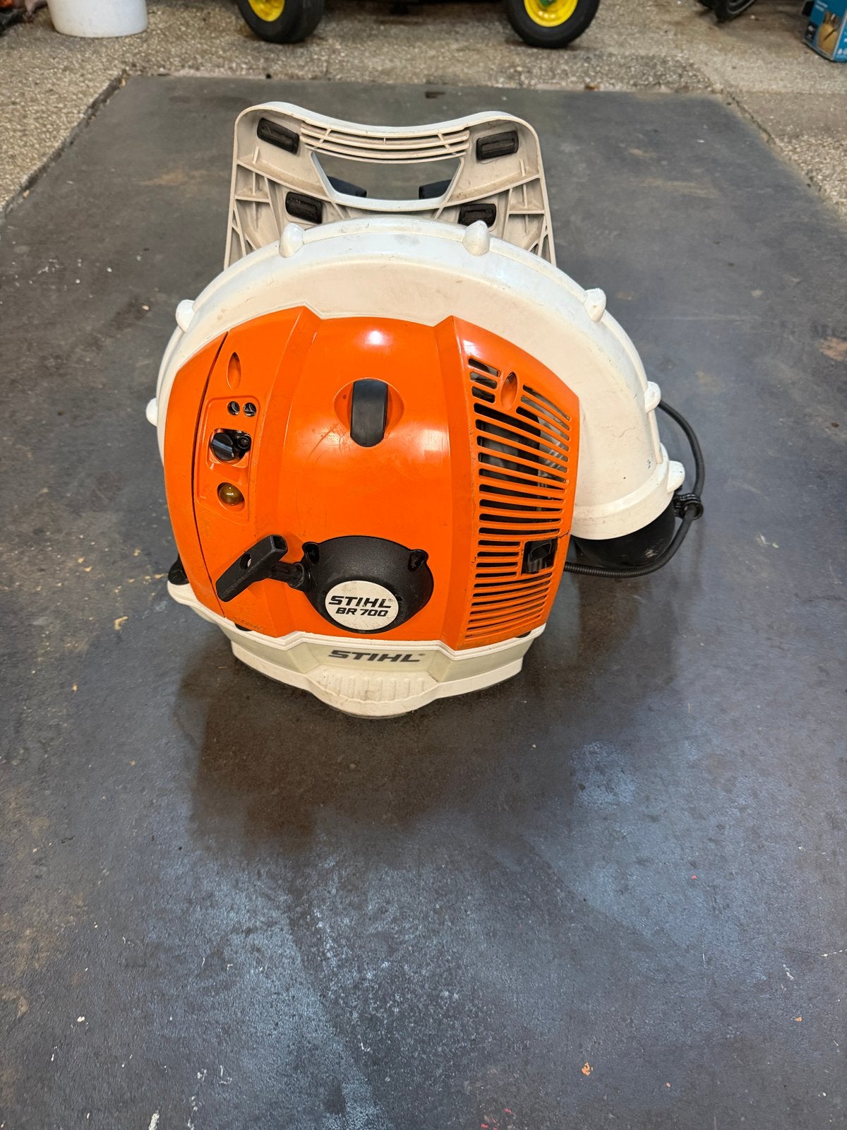 Stihl BR 700 Bladblazer - Zeer nette staat, Ophalen, Zo goed als nieuw, Benzine, Ruggedragen