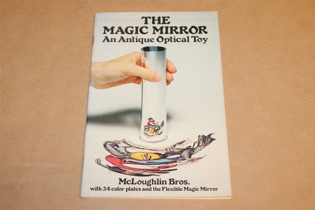 The Magic Mirror — 24 Platen & Echte Buigbare Spiegel, Ophalen of Verzenden, Gelezen