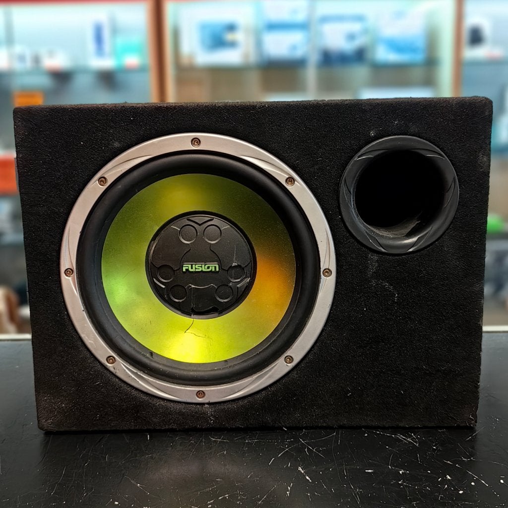 Fusion Auto Subwoofer - In Nette Staat, Flex Ltd., Gebruikt, https://flex.com/contact-us, Nobelstraat 10, 5807 GA Oostrum LB, Limburg, Nederland