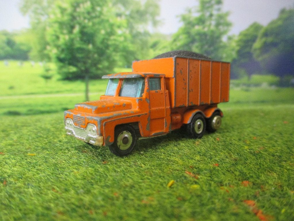 +/- 1:100 Guy Warrior Truck - Husky oranje inclusief lading, Ophalen of Verzenden, Gebruikt, Auto