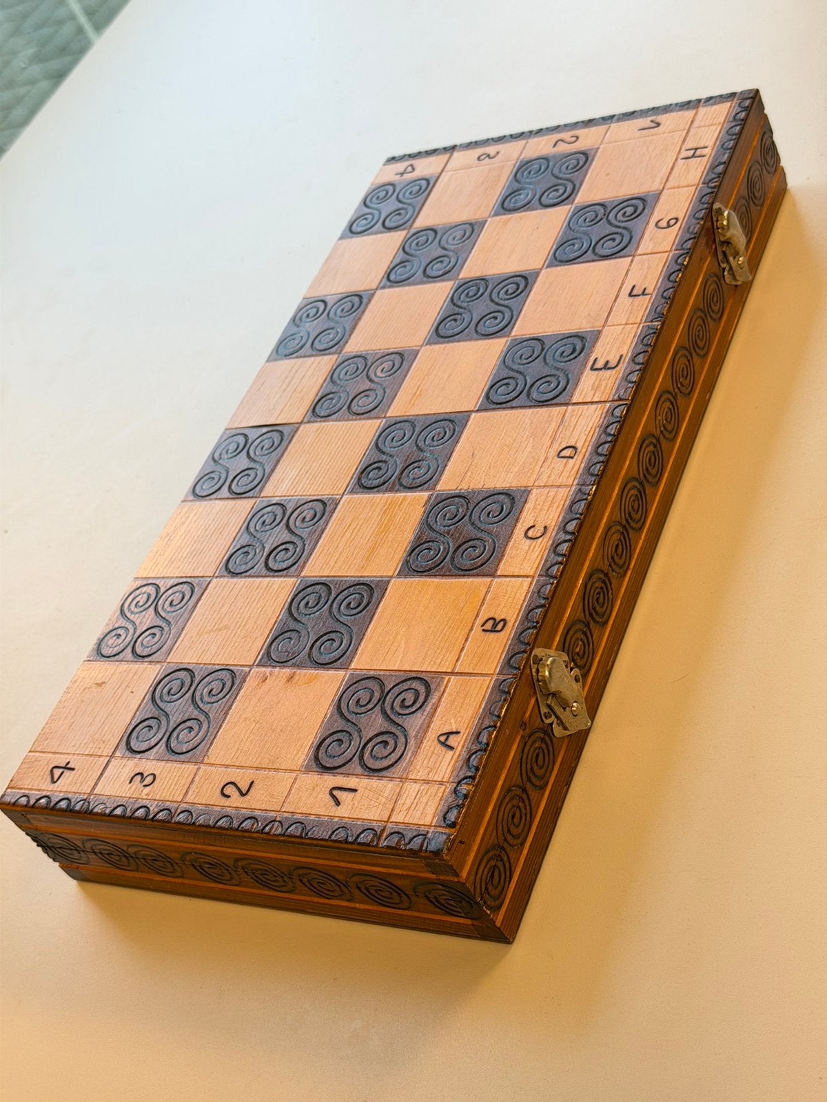 Vintage houten hout schaakset met koffer handgesneden 39 cm, Ophalen of Verzenden