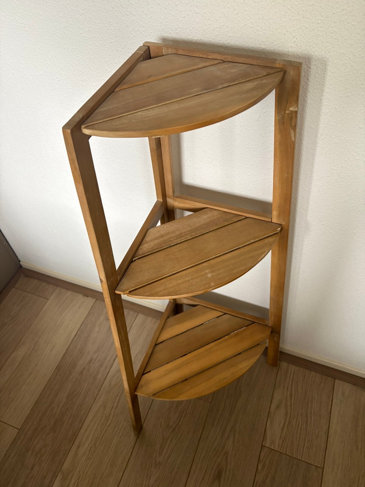 Houten open hoekkast, Ophalen, Gebruikt