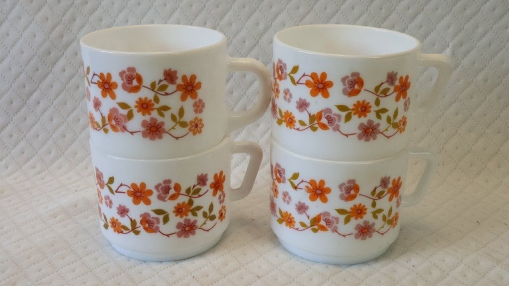 Vintage 4 tassen arcopal scania, Ophalen of Verzenden, Zo goed als nieuw, Glas, Vintage