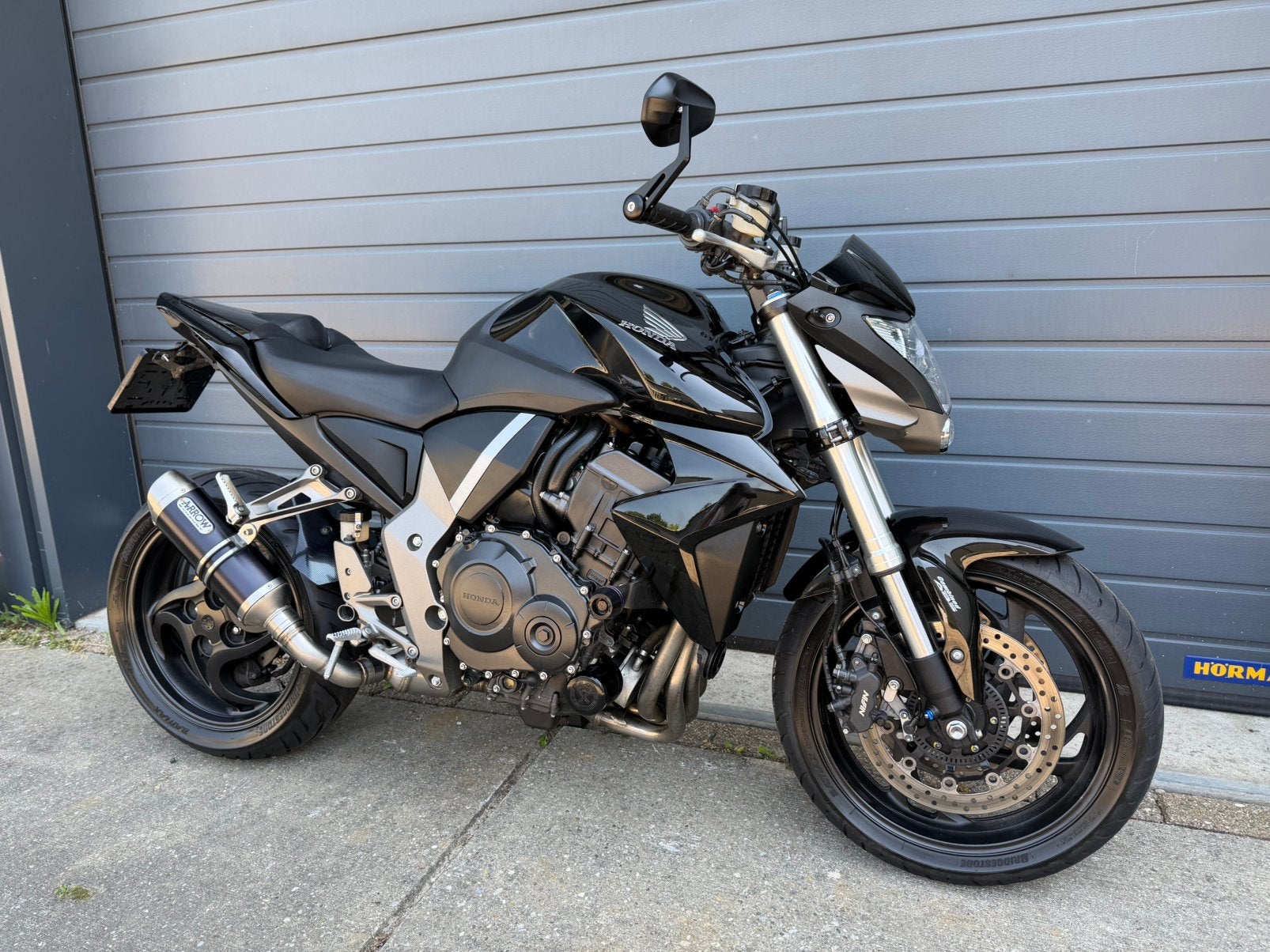Honda CB1000RA CB1000: Org NL, sportuitlaat, blackonblack, Motoren, Occasion, Motorrijbewijs A, Bedrijf, 3 cilinders