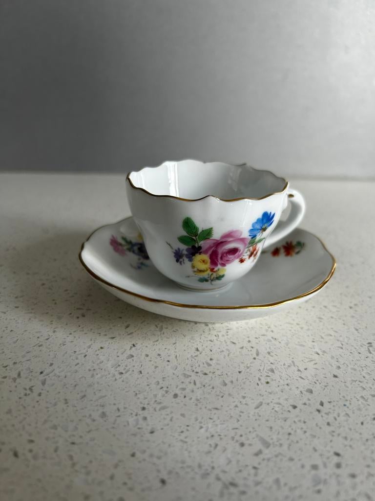 Kopje bloemenpatroon 1000 jaar Meissen 1929, Ophalen of Verzenden