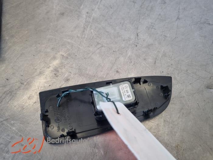 Elektrisch Raam Schakelaar van een Mercedes Vito, Gebruikt, -, Ophalen of Verzenden, -