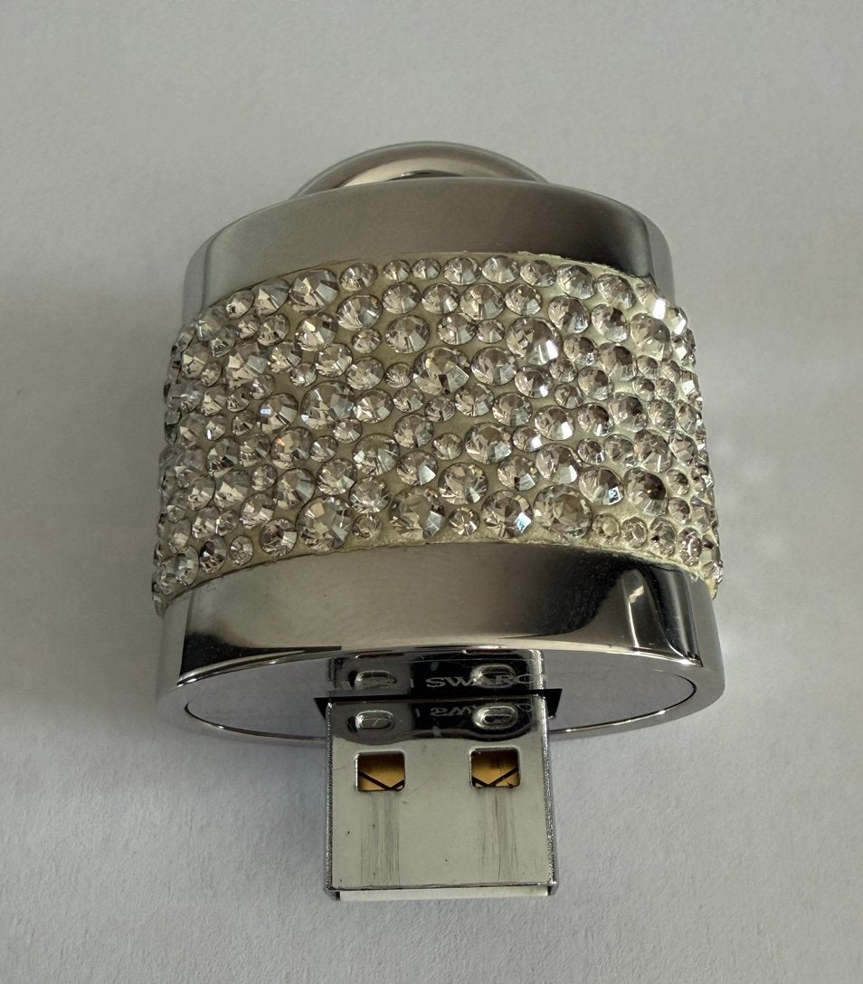 Swarovski USB-stick 8GB - Hangslot Design, Computers en Software, USB Sticks, Ophalen of Verzenden, Zo goed als nieuw, 8 GB