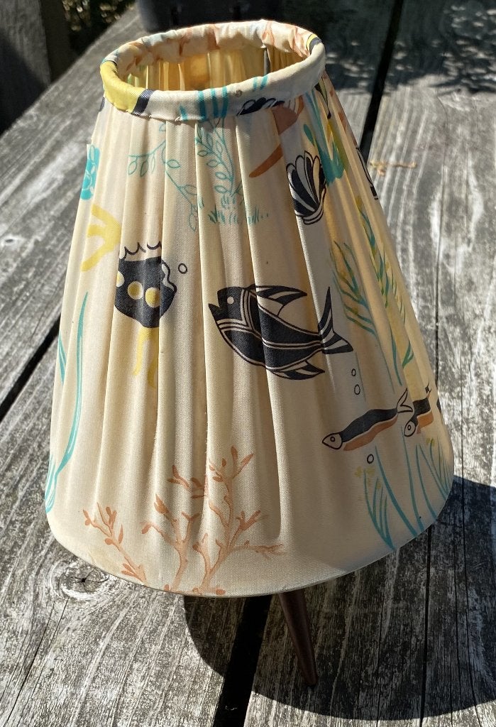 Leuke Vintage Tafellamp - mid century retro design, Gebruikt, Vintage, 28 cm, Meerkleurig