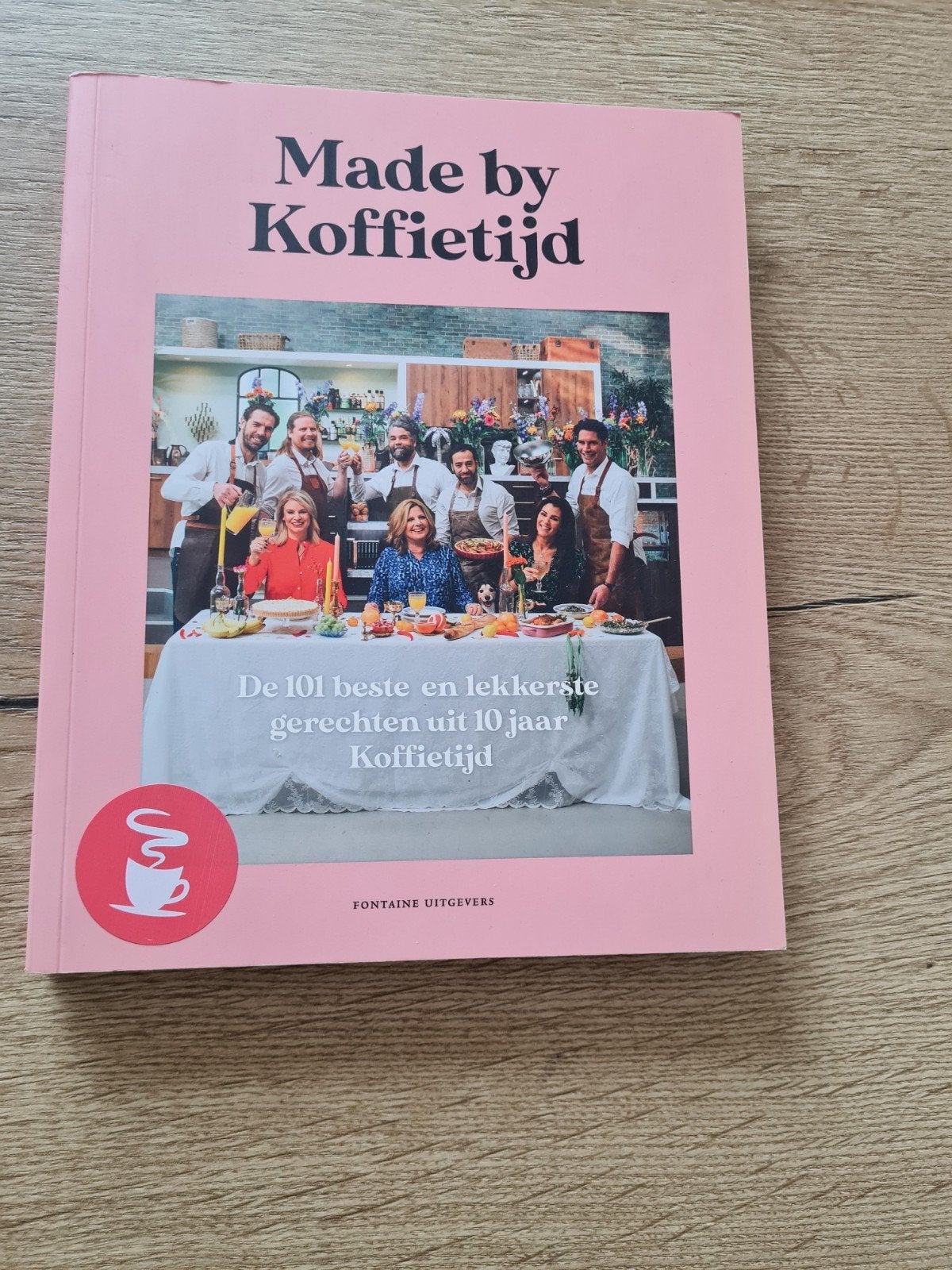 Made by Koffietijd - Kookboek met 101 recepten, Boeken, Kookboeken, Ophalen of Verzenden, Zo goed als nieuw, Gezond koken, Nederland en België