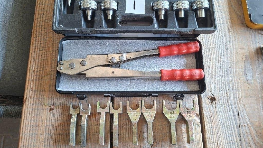 2x Tece tc FLEX hand optromptang en schuiftang perstangen., ., Ophalen of Verzenden, Zo goed als nieuw, .