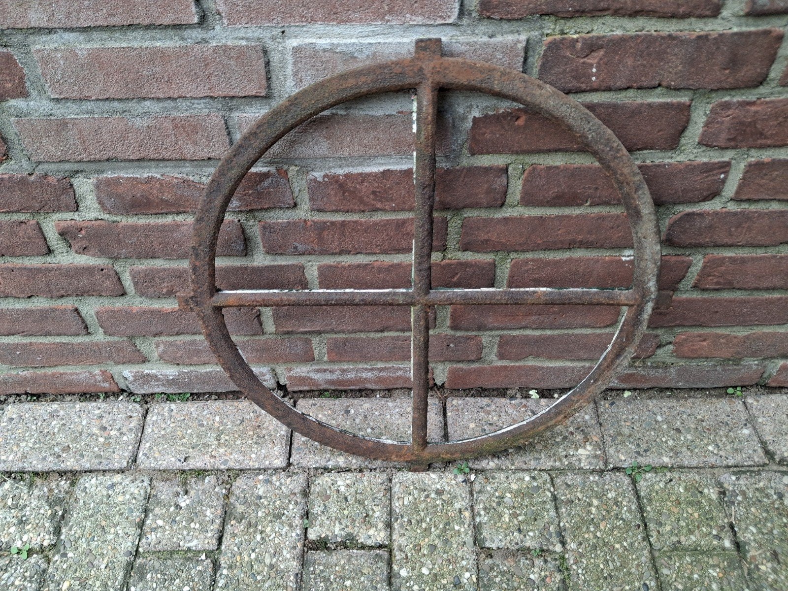 7 antieke ronde gietijzeren stalramen, Ophalen, Gevelraam of Ruit, Gebruikt, Minder dan 80 cm