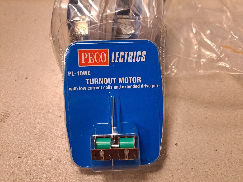 Peco PL-10WE - Wisselaandrijving met lange pin (nieuw), Overige merken, Gelijkstroom of Wisselstroom, Nieuw, Rails