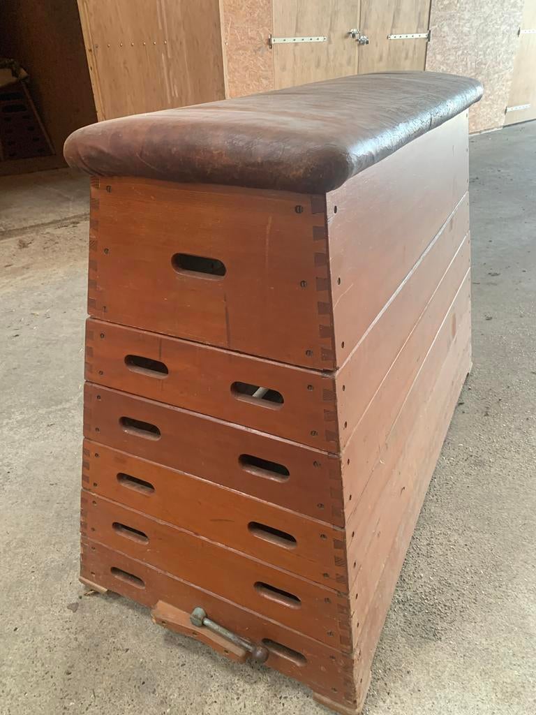 Vintage Turnkast, Ophalen, Gebruikt, Bruin, Materiaal